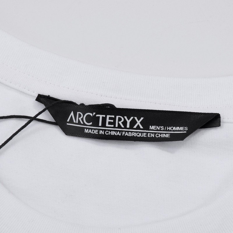 Футболка Arcteryx Dino Skeleton "White" фото № 6