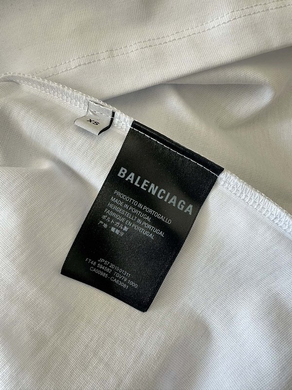 Футболка Balenciaga Heart Of Hearts "White" фото № 4