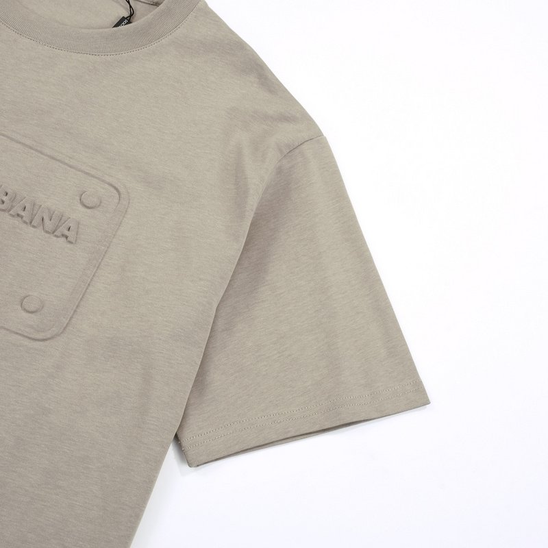 Футболка Dolce And Gabbana With An Embossed Logo "Beige" фото № 3