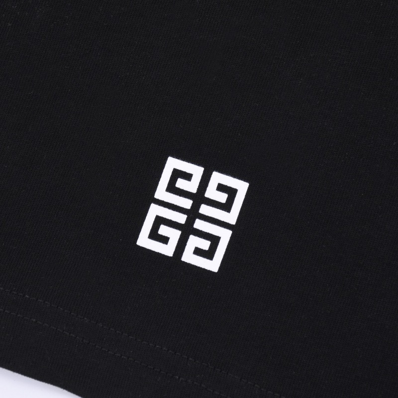 Футболка Givenchy With A Large Logo "Black" фото № 5