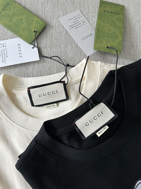 Футболка Gucci A Rabbit In Suit "Black" фото № 4