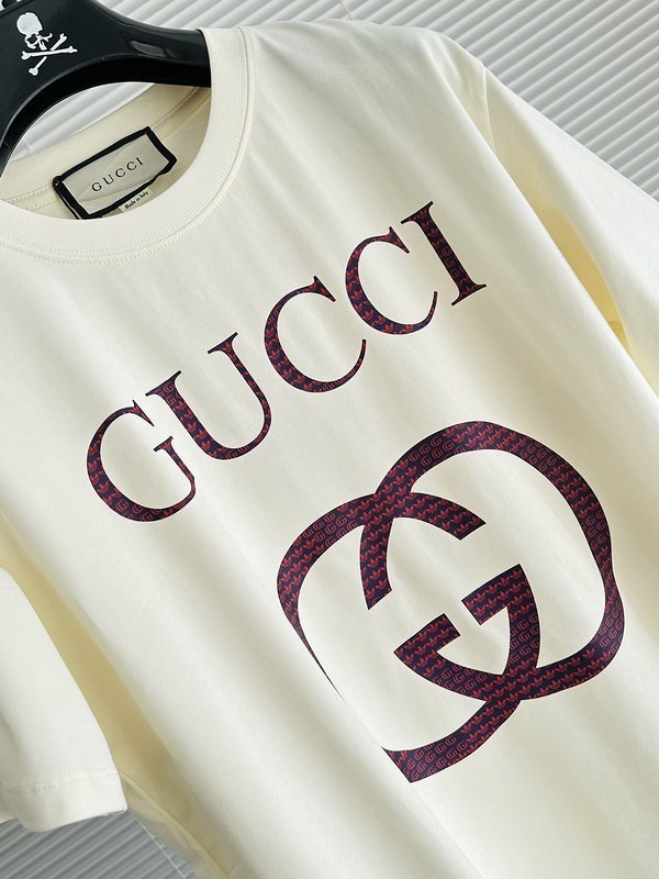 Футболка Gucci With Large Purple Brand Logo "Cream" фото № 3