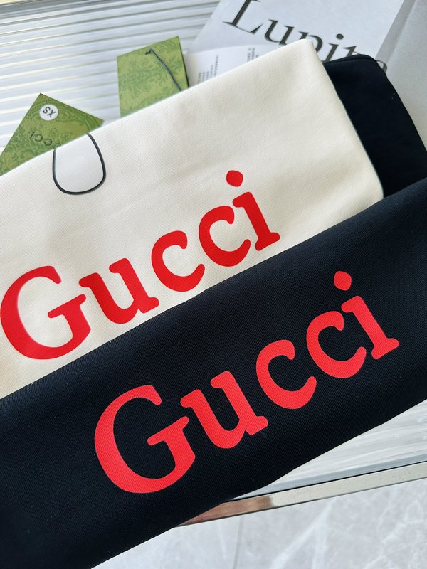 Футболка Gucci With A Fly Agaric Print "Cream" фото № 2