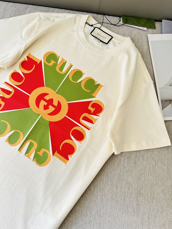 Футболка Gucci With A Bright Logo "White" фото № 2