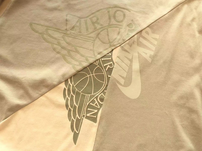 Футболка Jordan Sleeve Decorated By Man Jumping Print "Beige" фото № 9