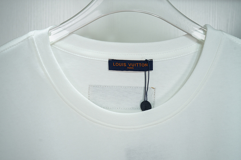 Футболка Louis Vuitton Rabbit And The Alien "White" фото № 2