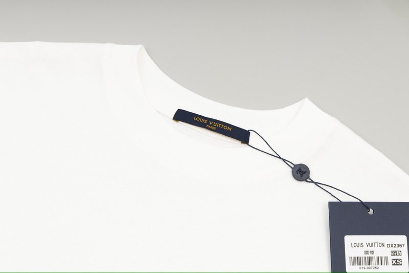 Футболка Louis Vuitton With Black Bones "White" фото № 2