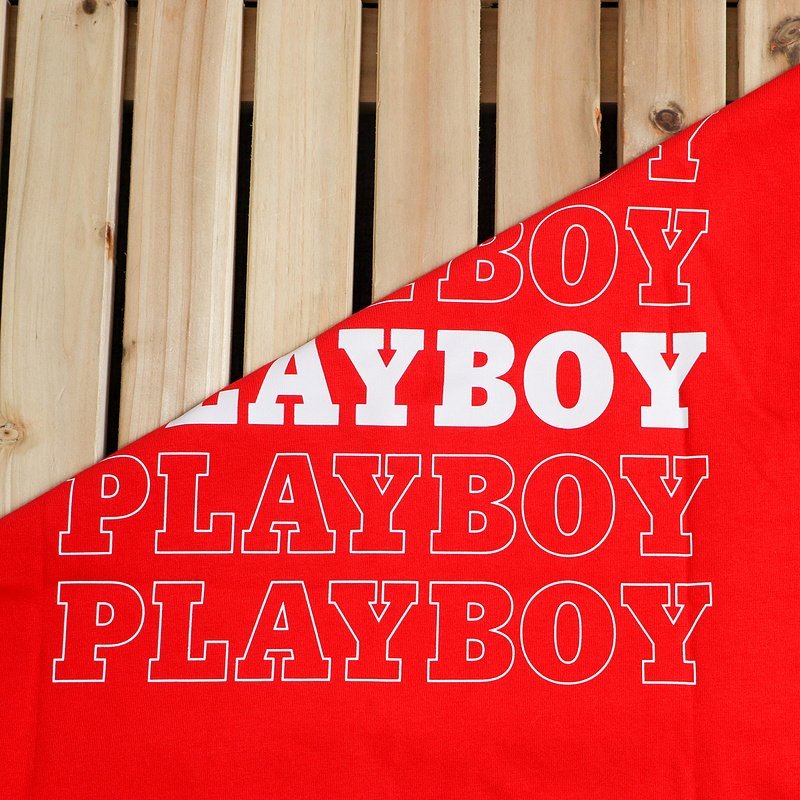 Футболка Playboy Small Logo Front And Repeating Logo Inscription Back "Red" фото № 8