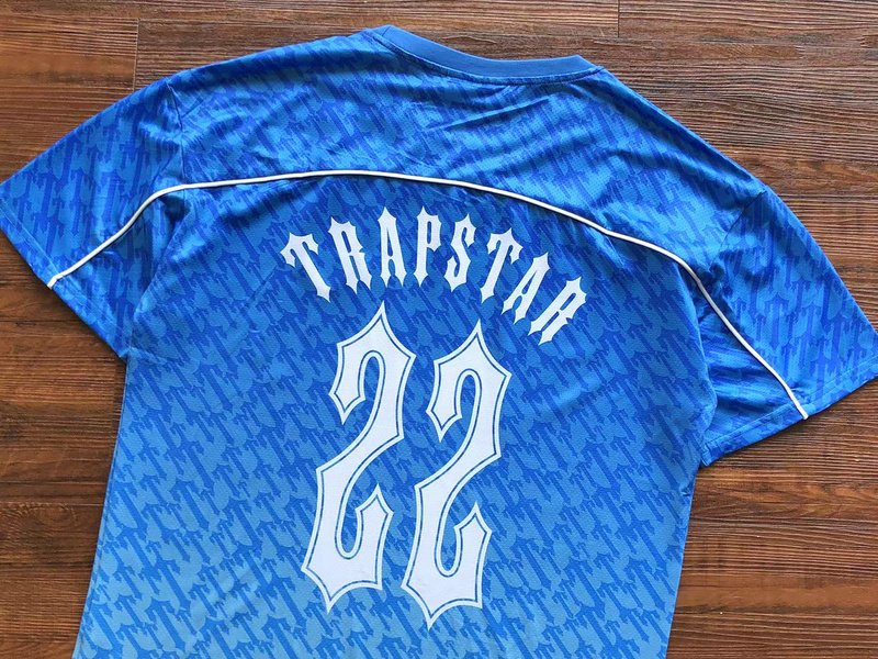 Футболка Trapstar Background From Repeating Small Logos "Blue" фото № 3