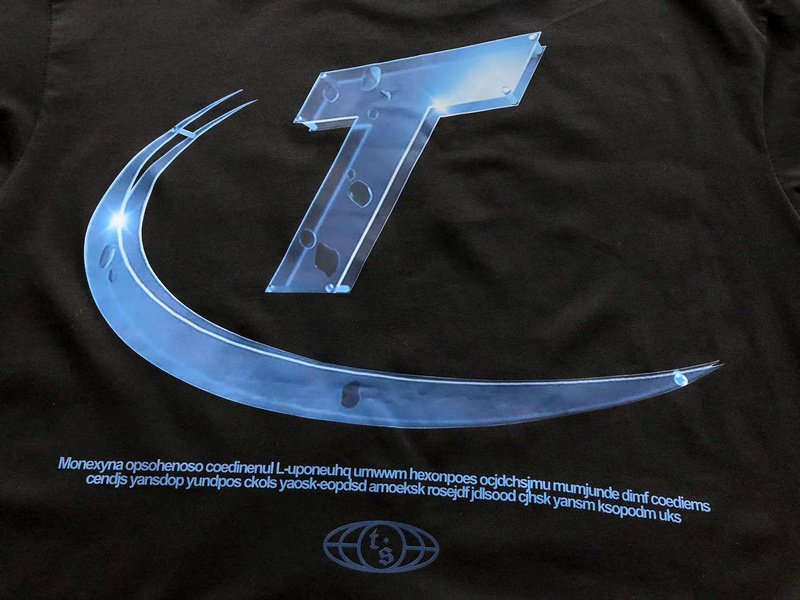 Футболка Trapstar Big Letter Underlined By Curve Line "Black" фото № 4