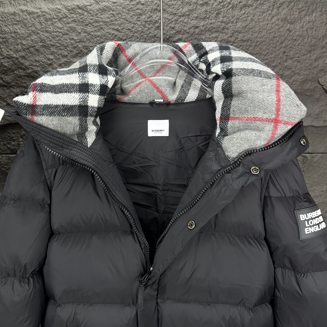 Пуховик Burberry Classic Detach "Black" фото № 5