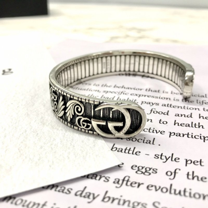 Браслет Gucci With Patterns And Logo Details - Ring "Silver" фото № 2