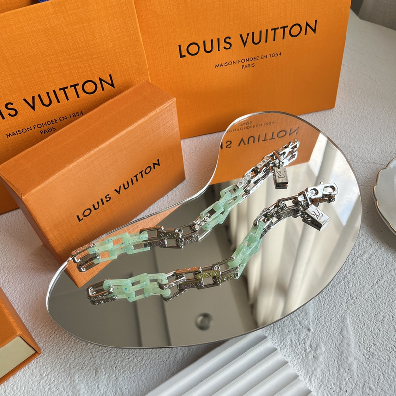 Браслет Louis Vuitton With Lock Fastening "Silver" фото № 2