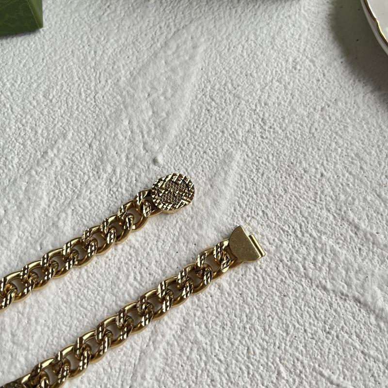 Подвеска Gucci X Adidas With A Logo "Gold" фото № 4