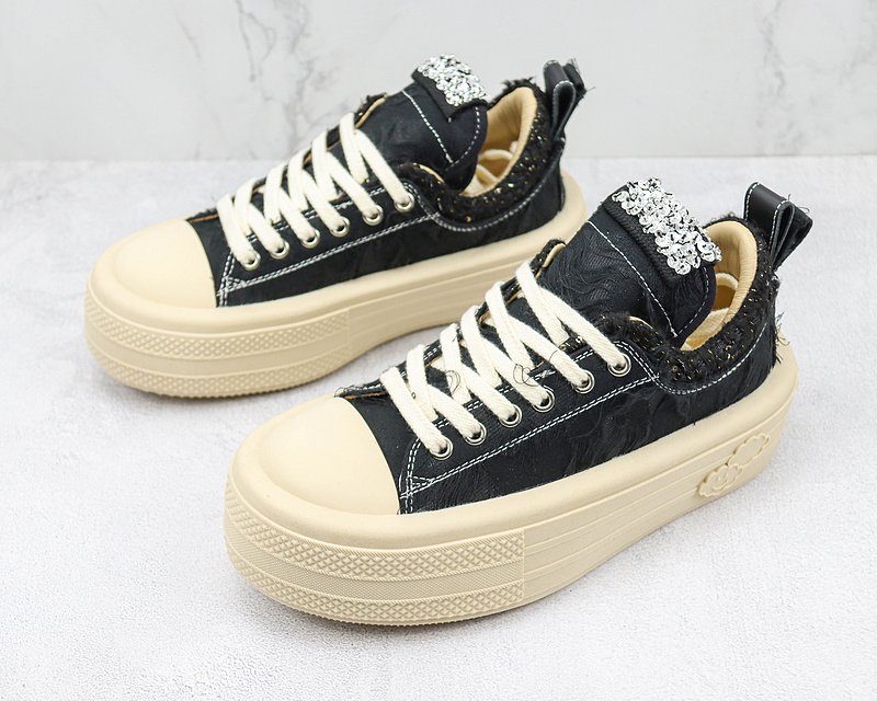 Celine Foreshadow Double-Uni "Black/Beige" фото № 7