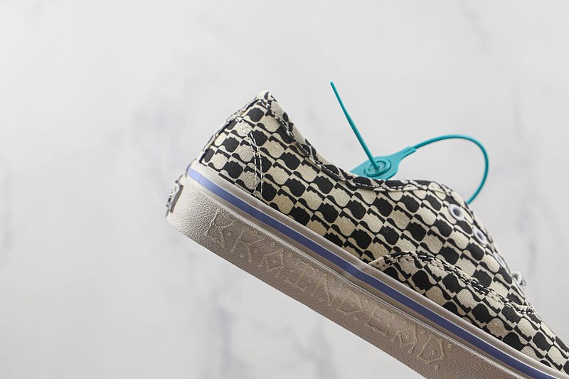 Brain Dead x Vans Authentic "Marshmallow/Black" фото № 3