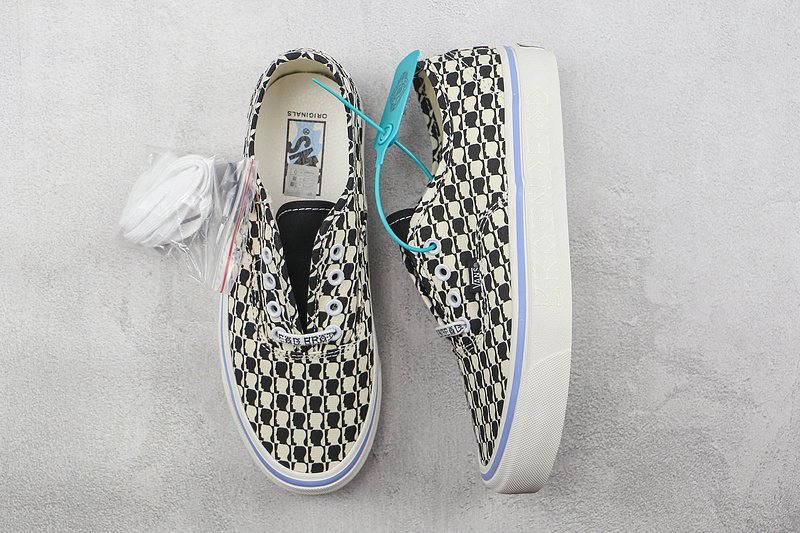 Brain Dead x Vans Authentic "Marshmallow/Black" фото № 7