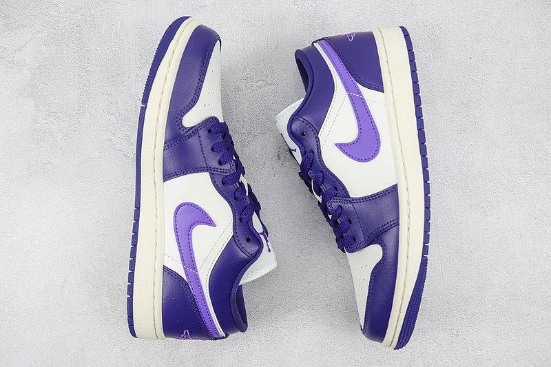 Air Jordan 1 Low "Sky J Purple" фото № 6
