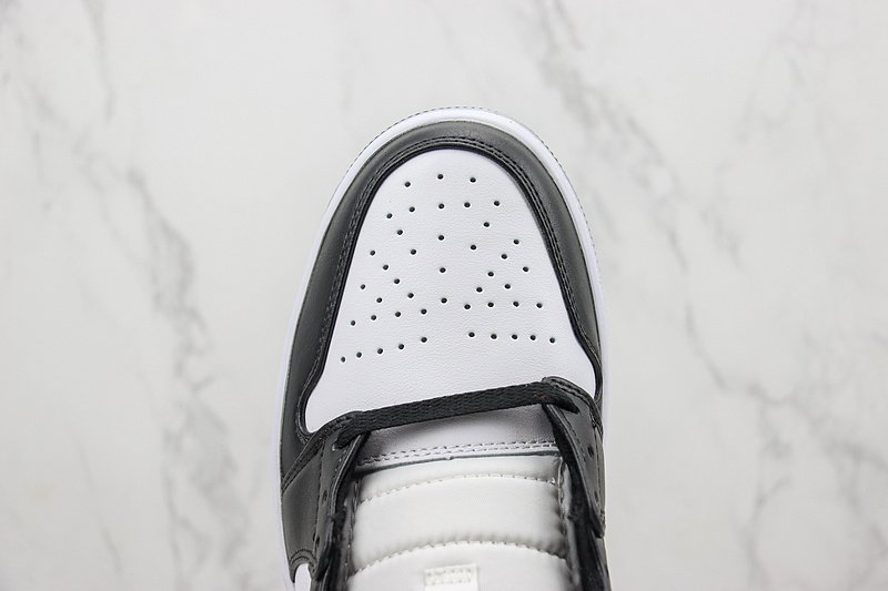 Air Jordan 1 Mid "Golf Panda" фото № 4