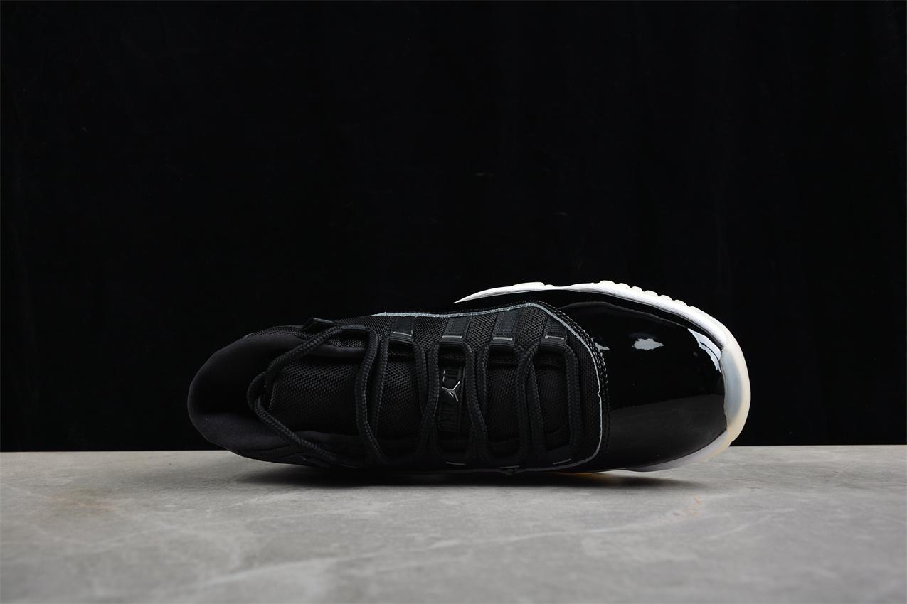 Air Jordan 11 Retro "Jubilee 25th" фото № 9