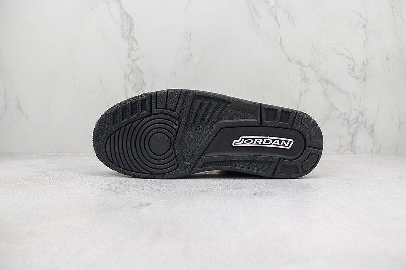 Air Jordan 3 Retro "Black Cat" фото № 8