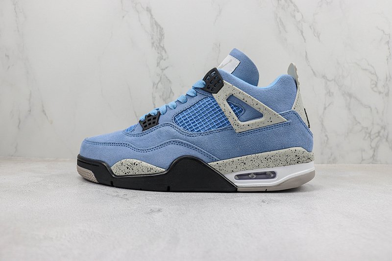 Air Jordan 4 Retro "University Blue" фото № 2