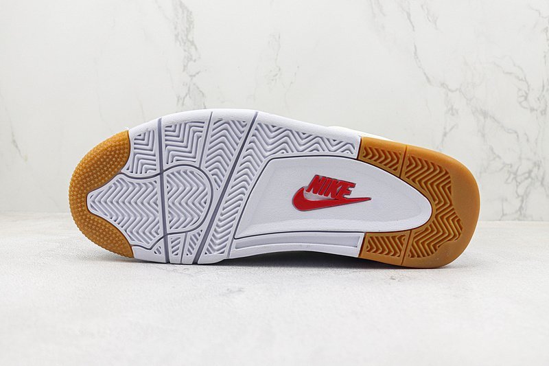 Air Jordan 4 "Saphire" фото № 8