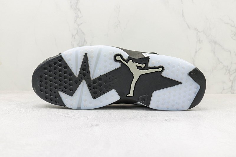 Air Jordan 6 Retro "Metallic Silver" фото № 8