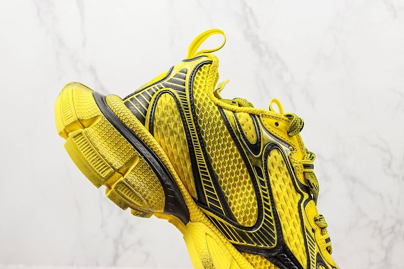 Balenciaga 3XL "Yellow/Black/Old" фото № 3