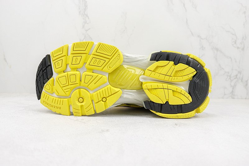 Balenciaga Runner "Black/Yellow" фото № 8