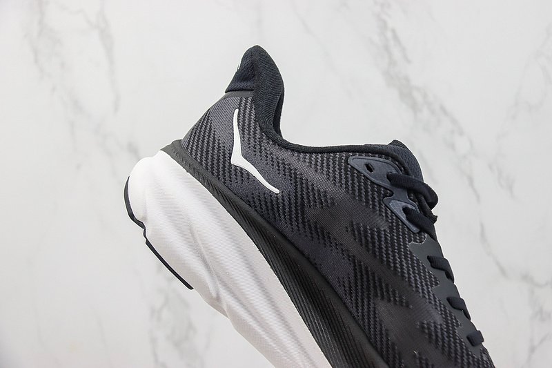 Hoka One One Clifton 9 "Black/White" фото № 3