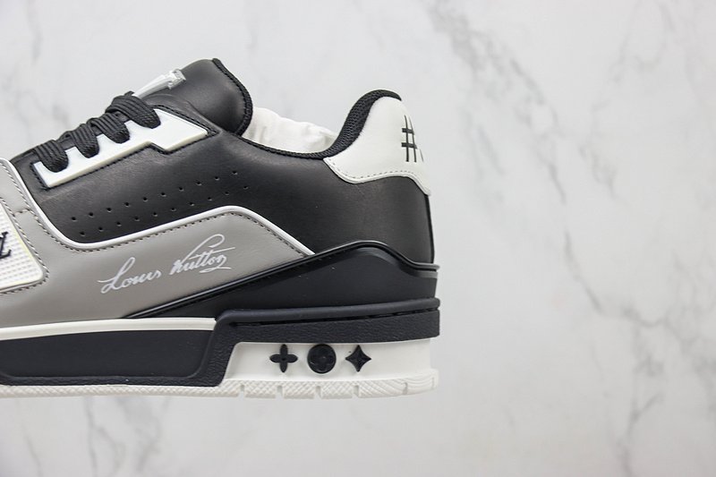 Louis Vuitton LV Trainer 2021 Low "Black Signature/Grey" фото № 3