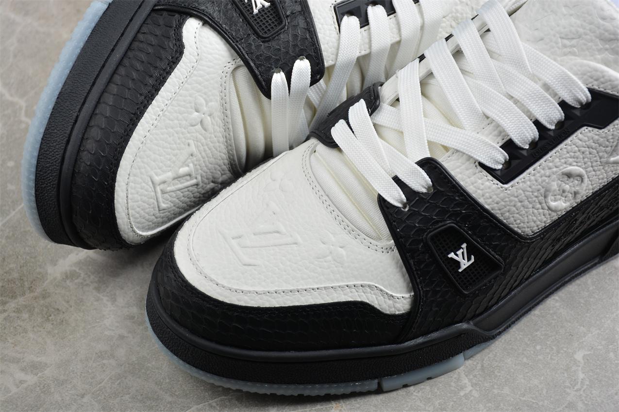 Louis Vuitton Trainer "Black & Noir" фото № 5