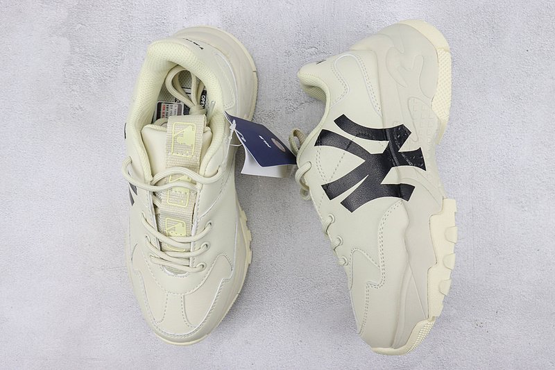 New York Yankees x MLB Big Ball Chunky A Running "Ivory/Black" фото № 6