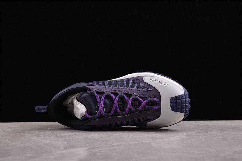 Moncler Trailgrip Lite "Purple Mist" фото № 8