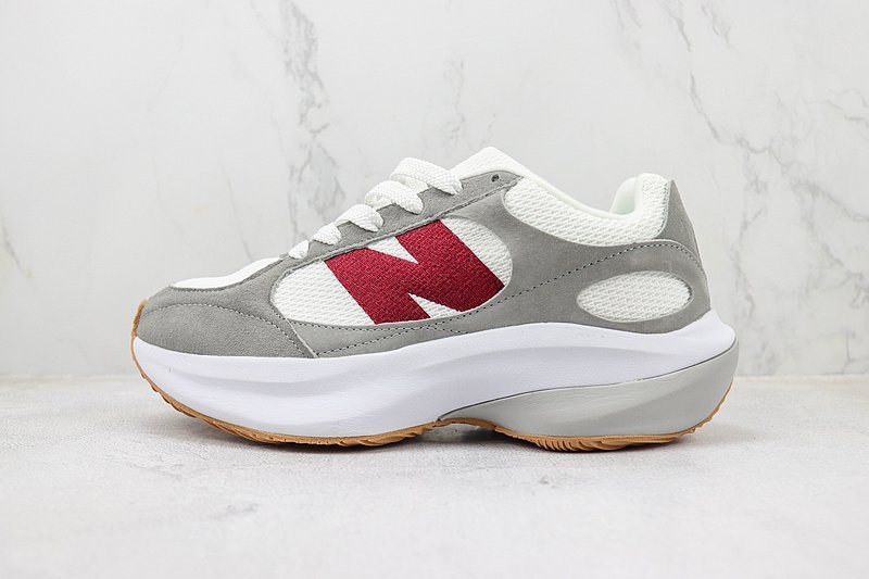 AURALEE x New Balance Warped Runner "Sea Salt/Sandstone" фото № 2