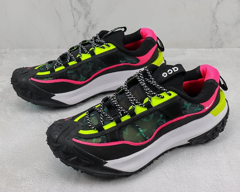 Louis Vuitton x Nike ACG Mountain Fly 2 Low "Black/Pink/Yellow" фото № 5