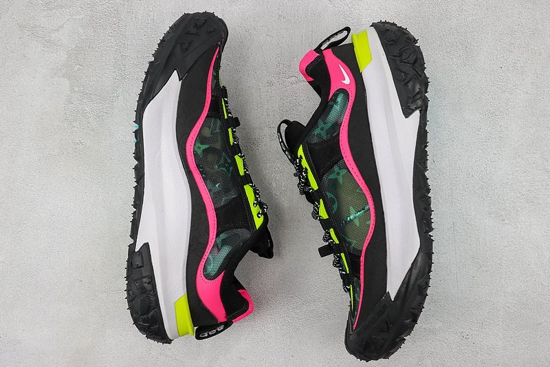 Louis Vuitton x Nike ACG Mountain Fly 2 Low "Black/Pink/Yellow" фото № 7