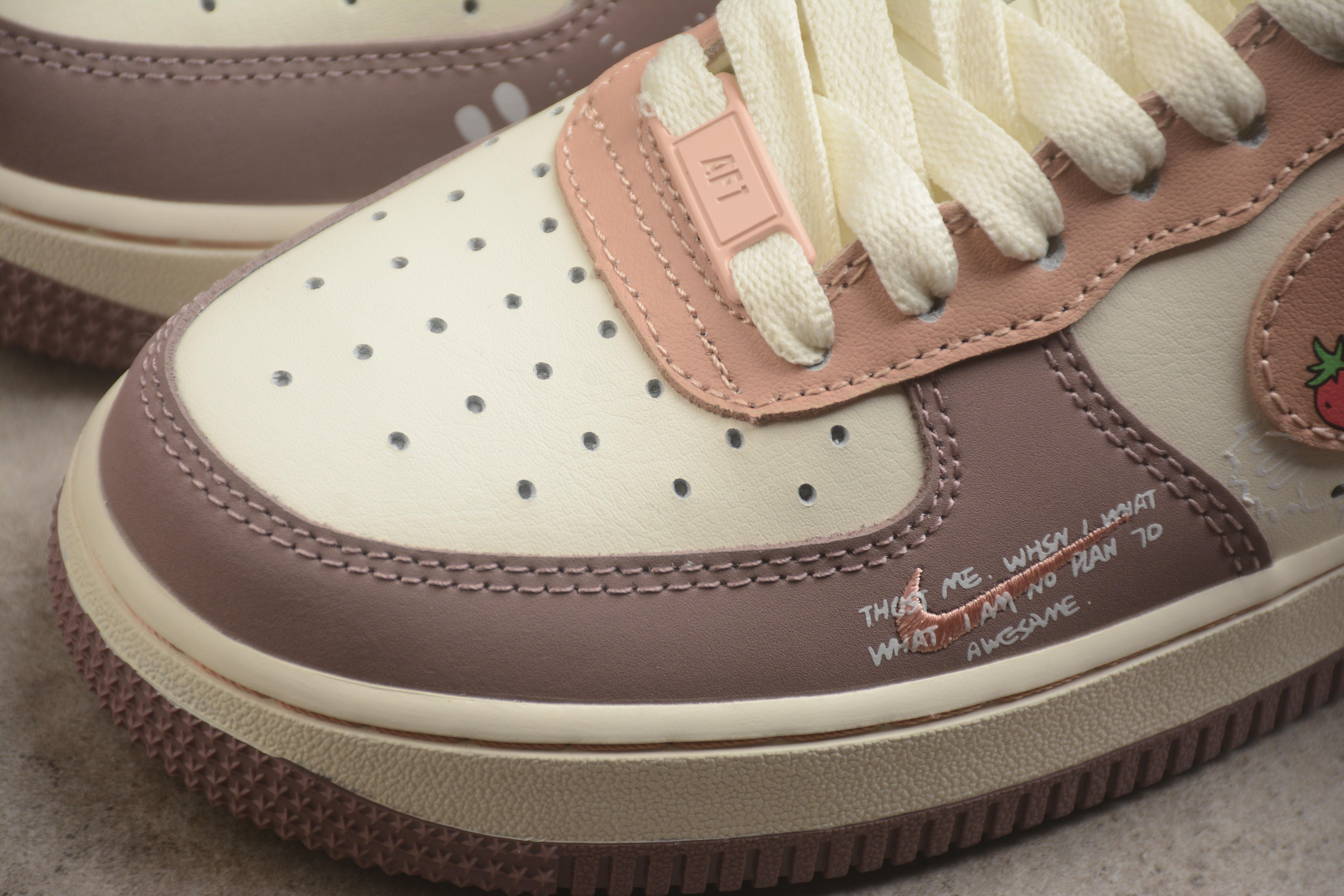 Nike Air Force 1 Low "Strawberry Bear" фото № 7