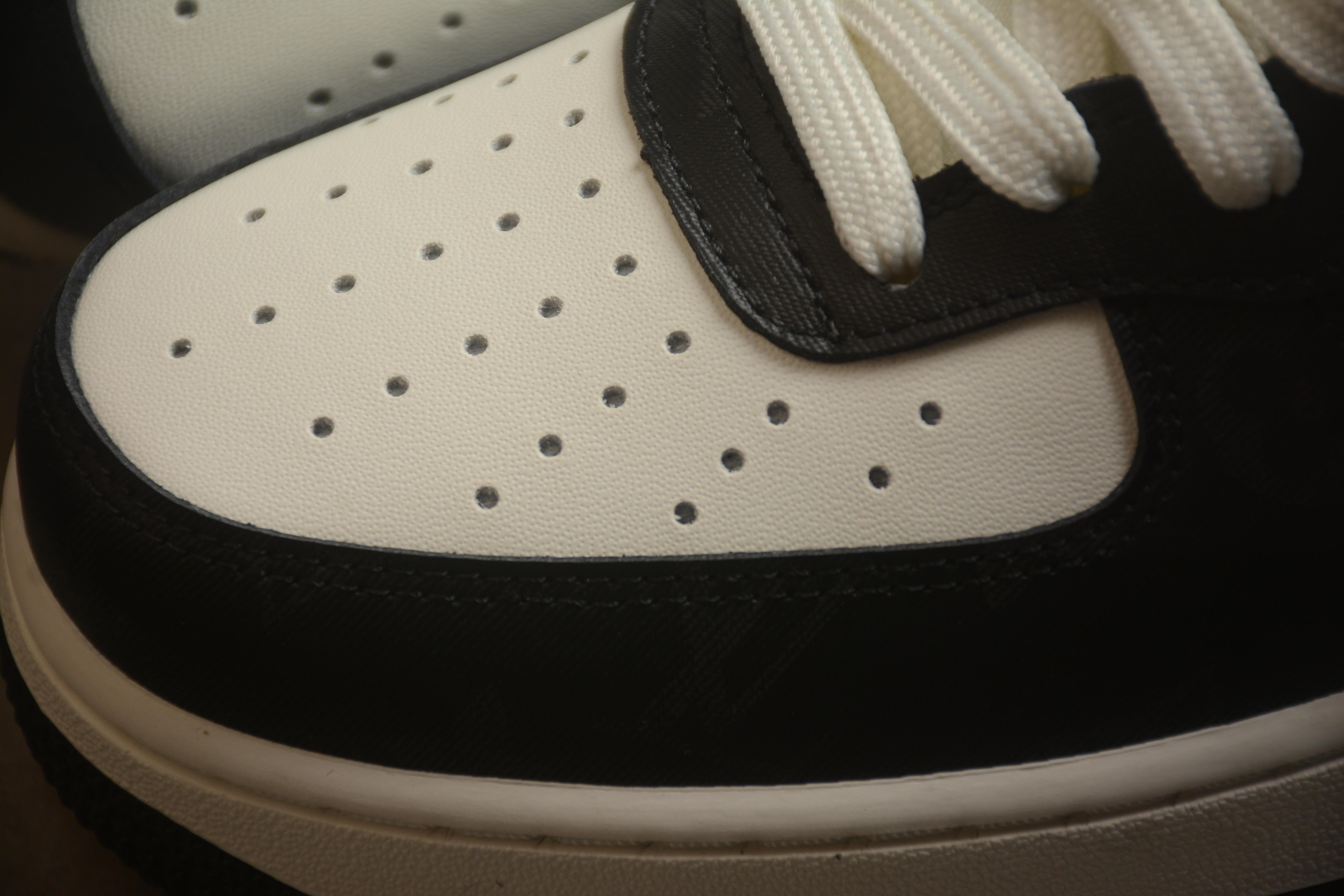 Nike Air Force 1 Mid "Black/White" фото № 7