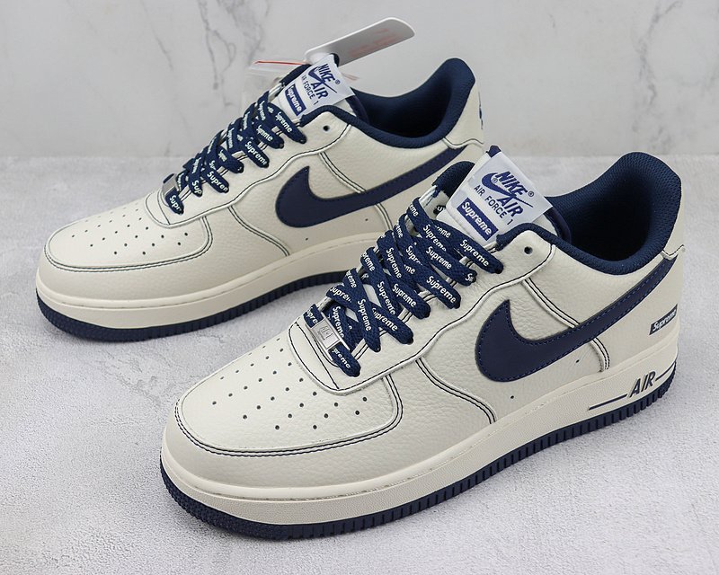 Supreme x Nike Air Force 1 Low "Off White/Dark Blue" фото № 5