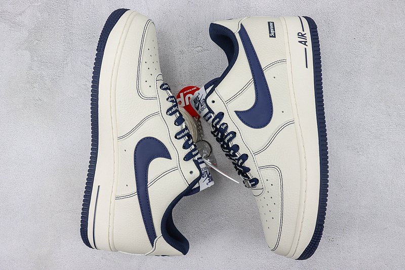 Supreme x Nike Air Force 1 Low "Off White/Dark Blue" фото № 6