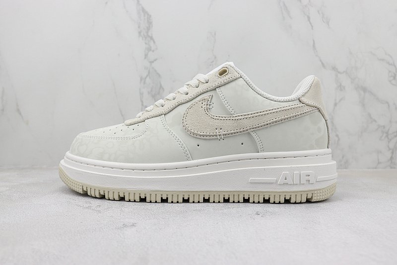 Nike Air Force 1 Low "Luxe Summit White" фото № 2