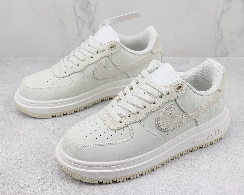 Nike Air Force 1 Low "Luxe Summit White" фото № 5