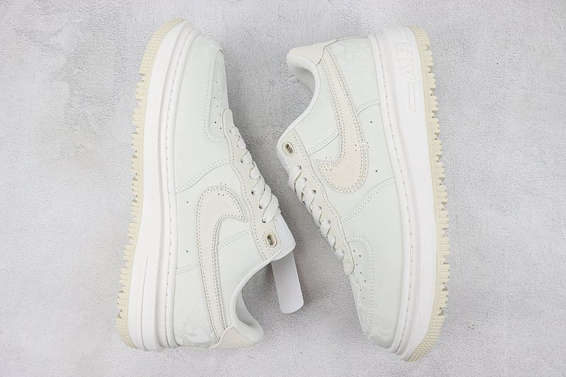 Nike Air Force 1 Low "Luxe Summit White" фото № 6