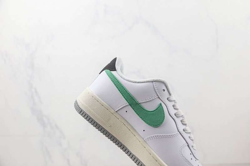 Nike Air Force 1 Low "Summit/White/Malachite" фото № 3