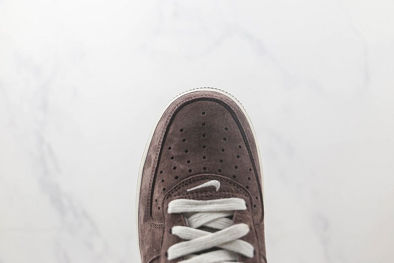 Nike Air Force 1 07 Low "Chocolate/White" фото № 4