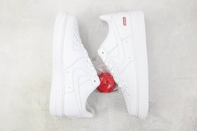 Supreme x Nike Air Force 1 Low "Supreme/White" фото № 6
