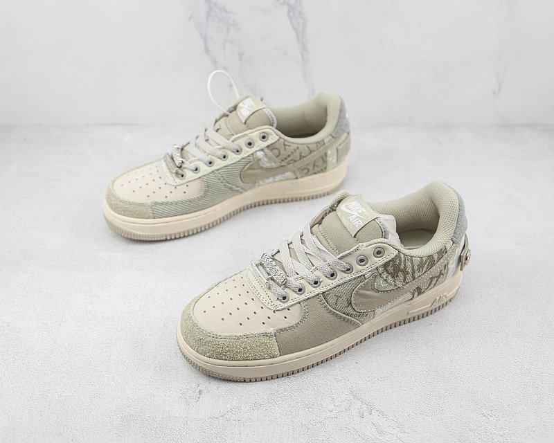 Travis Scott x Nike Air Force 1 Low "Grey/White" фото № 5