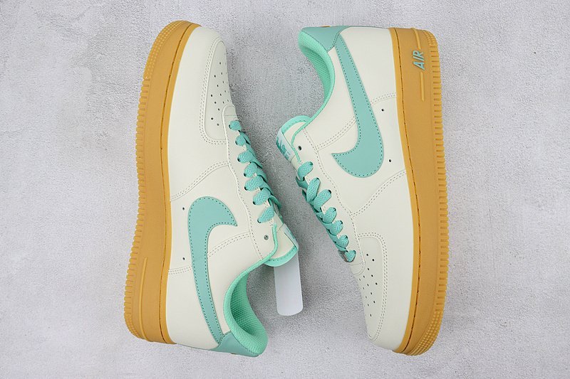 Nike Air Force 1 Low "Milky White/Mint" фото № 6